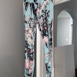 Nike flower mesh panel leggings small